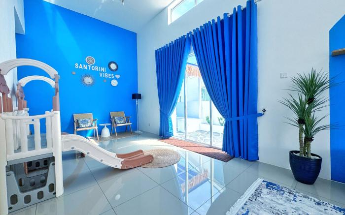 Santorini Vibes