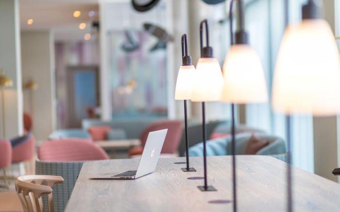 Capri by Fraser Leipzig