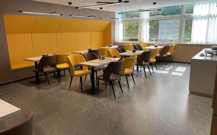 IU Hotel Zibo North Station Wanda Plaza