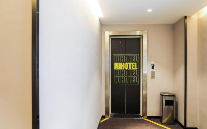 IU Hotel Yantai development zone golden beach Haishuigu