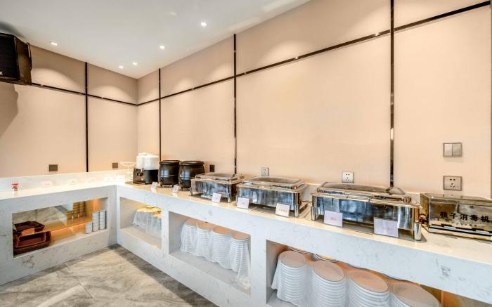 IU Hotel Chongqing Wanzhou Gaoduan Tang Square