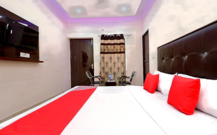 Capital O 33383 Albie Stay Inn