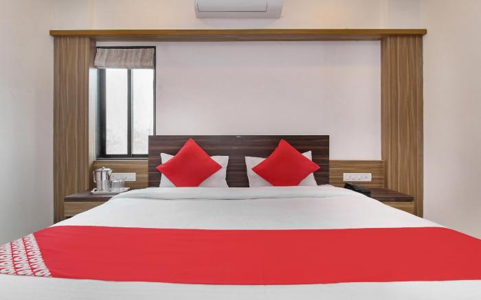 OYO 38421 Hotel Sarthak Residency