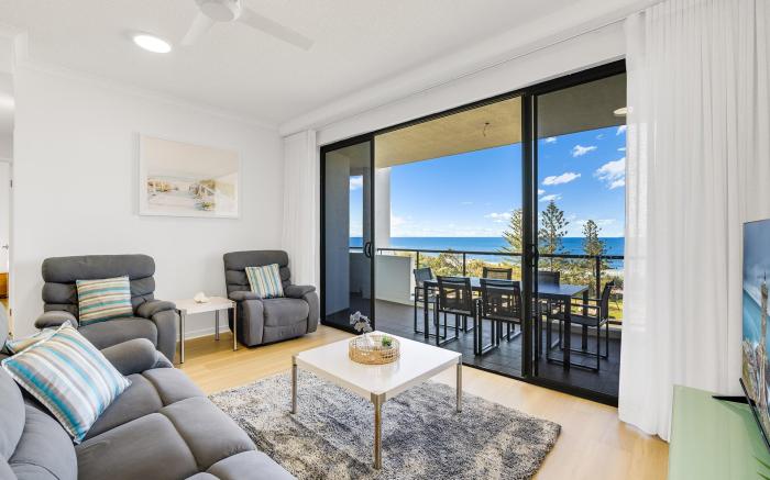 Meridian Alex Beach Apartments
