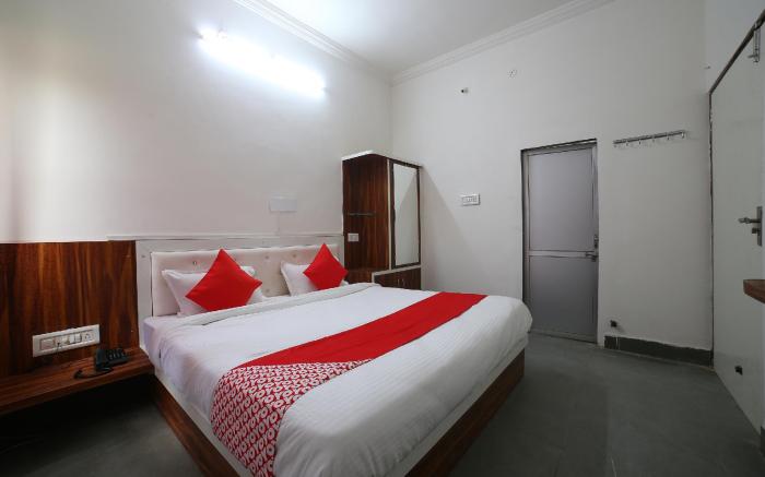 Hotel O Rawat