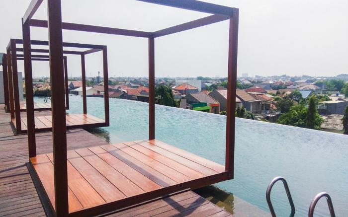 Vintage 2BR Apt at Grand Kamala Lagoon By Travelio