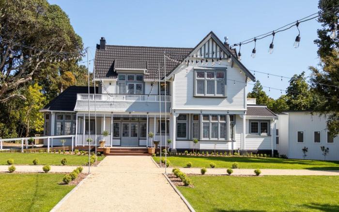 Tatum House Luxury Accommodation