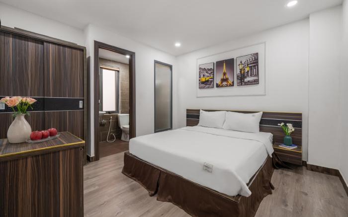 AOA Danang Beach Hotel