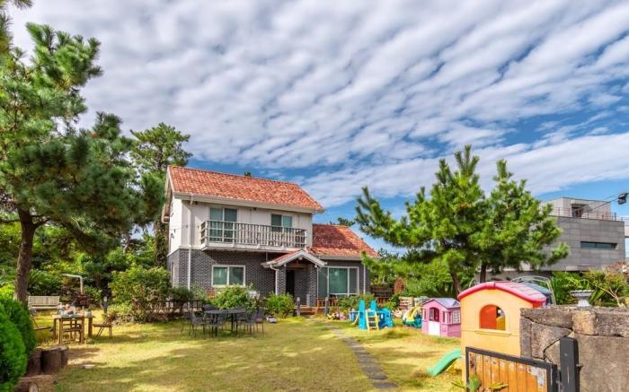 Lalala the Pretty Hyupjae Pension