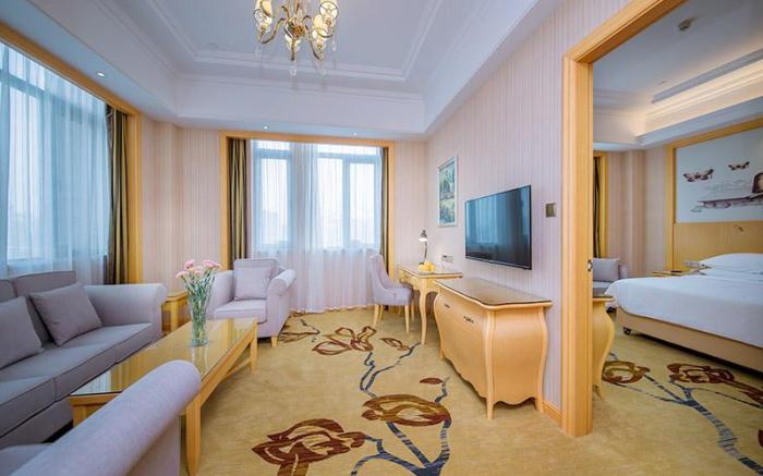 Vienna International Hotel Wuhan Zongguan Metro Station Hanxi