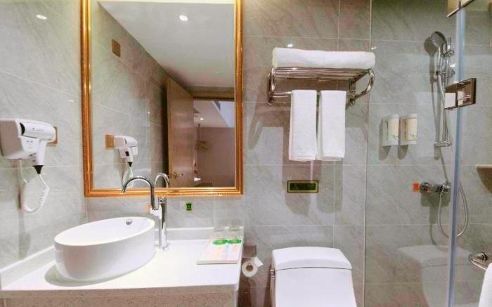 Vienna 3 Best Hotel Huizhou Sandong High-Speed Railway South Station