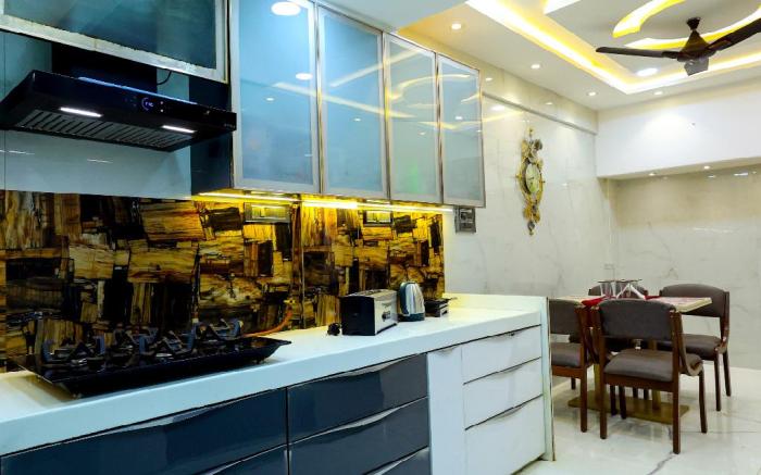 Entire 3BHK Villa-Privacy & Comfort Near Film City