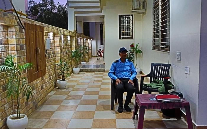 Bed & Breakfast | Entire 1bhk Flat |With Caretaker