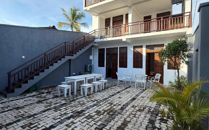 ArrowFront Hotel