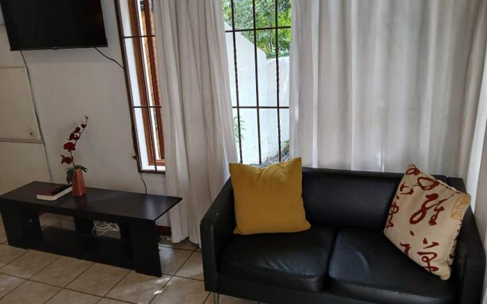 GuestHouse Oaktree Fourways