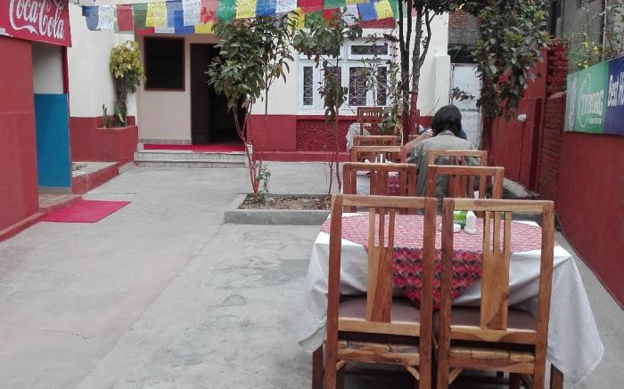 Best Hostel and Ananda Garden Restaurant