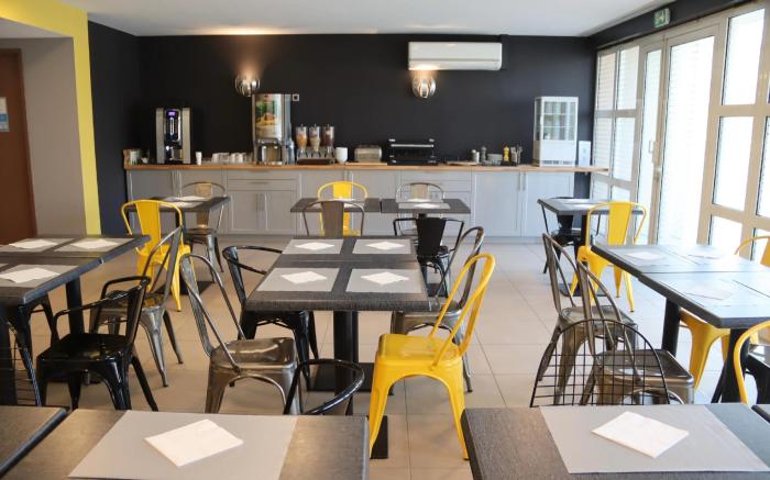 Comfort Aparthotel Six-Fours