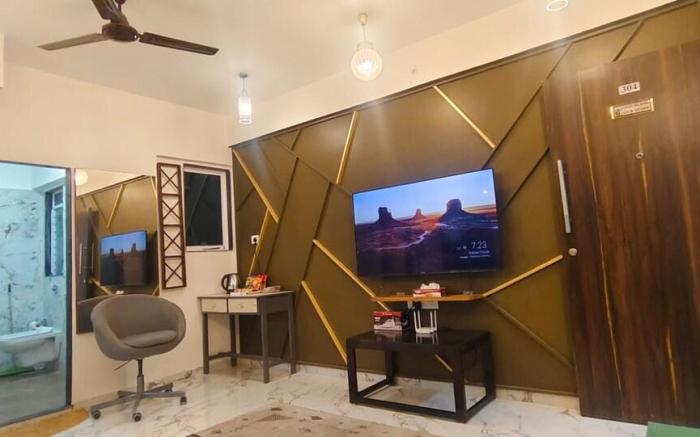 Elegant 1BHK - Bandra W- Close to Lilavati hosp.