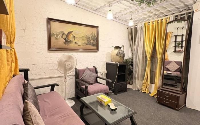 Independent Cottage-Bandra-Carter rd [Sanitised]