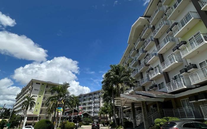 JNest Cozy Condo