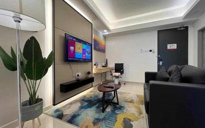 Breezing Retreat: Cozy 2BR at Ion Delemen, Lvl 23