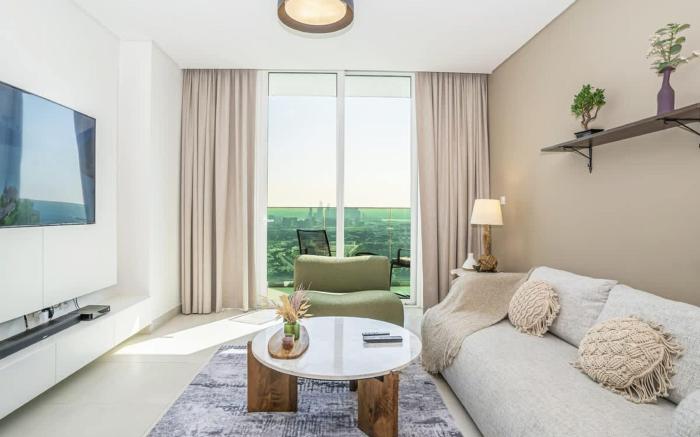 HomesGetaway     Spacious 2BR Apartment in Al Wasl 1 Residences