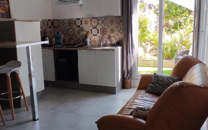 Beautiful cozy independent apartment, nice terrace