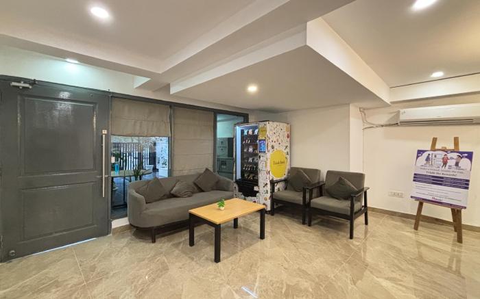 Housr Sector 49 Gurgaon Near Spaze IT 