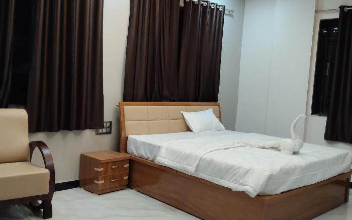 Hotel Pooja Inn & Restauants & Lodge