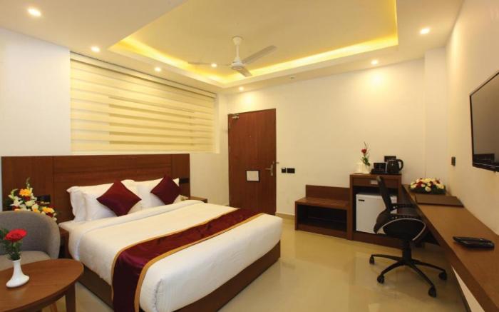 Palakunnel Residency