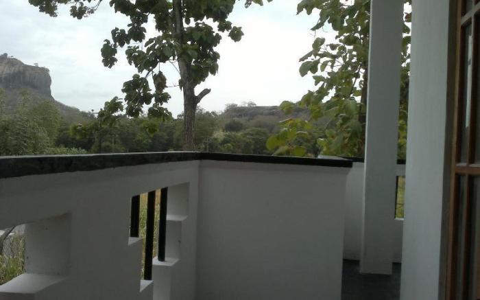 Kashyapa Kingdom View Home