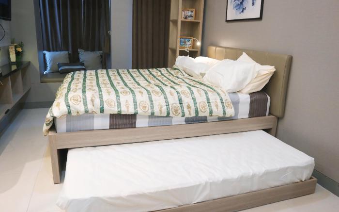 Luxury Studio Anderson Apartment