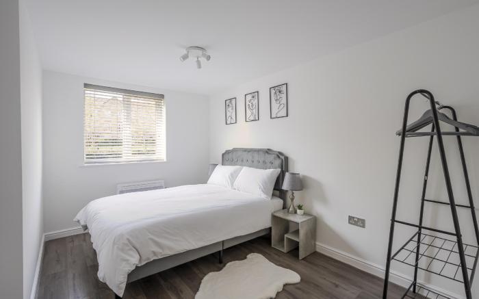 Luxurious 2 Bed with Free Parking near Chelmsford City