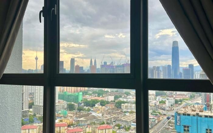 Trion @ KLCC View Studio ( Free parking )
