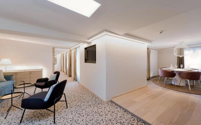 Hotel Savoy