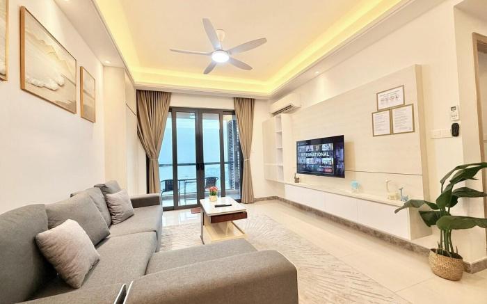 R&F Seaview 2B2B Villa by Xin An