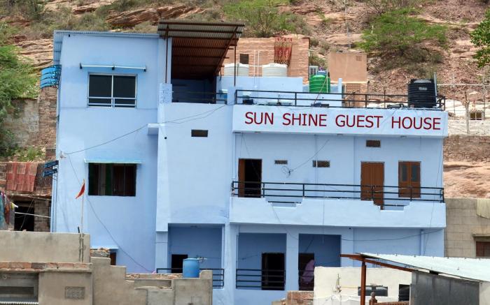 Sun Shine Guest House