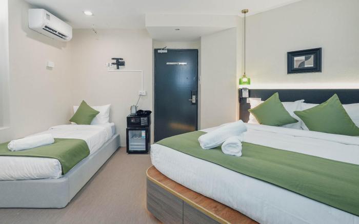 A Hotel Chinatown, Newly Renovated