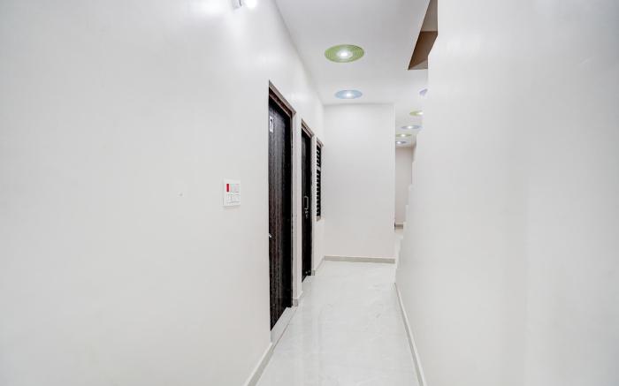 HOTEL O MAYUR