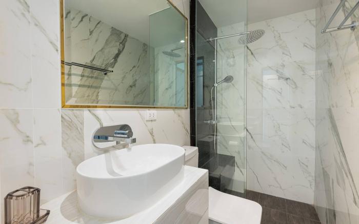 Stylish 7Beds Poolhouse with Cinema  Lift - 2min to BTS