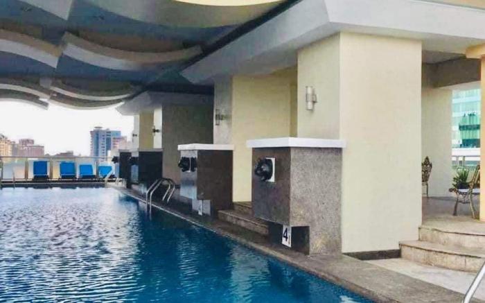 Birch Tower A8 Front of Robinson Mla Bay+Free Pool
