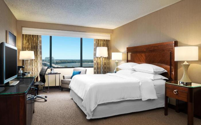 Sheraton Memphis Downtown Hotel