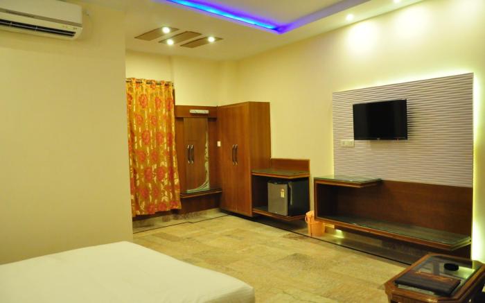Hotel Basera Brij Bhoomi