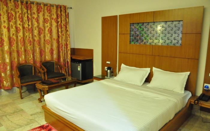 Hotel Basera Brij Bhoomi