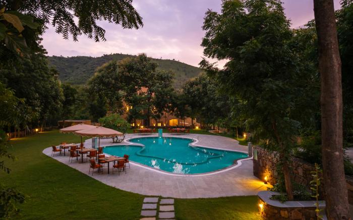 Dev Bagh Luxurious Private Suites