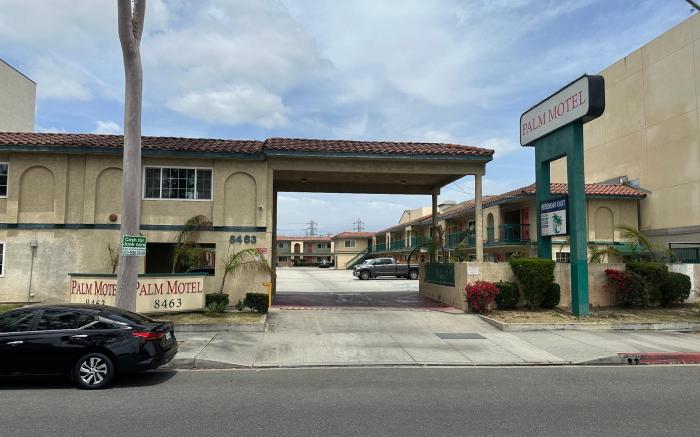 Palm Motel