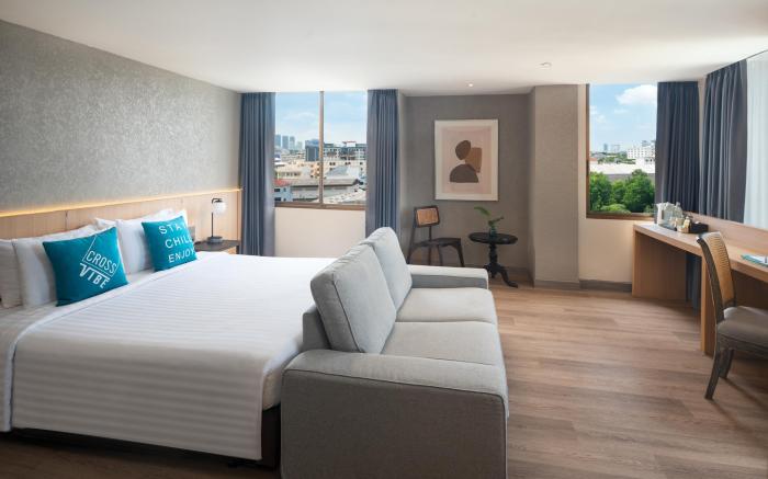 Cross Vibe Bangkok Srinakarin