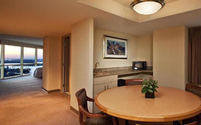 Sheraton Atlantic City Convention Center Hotel