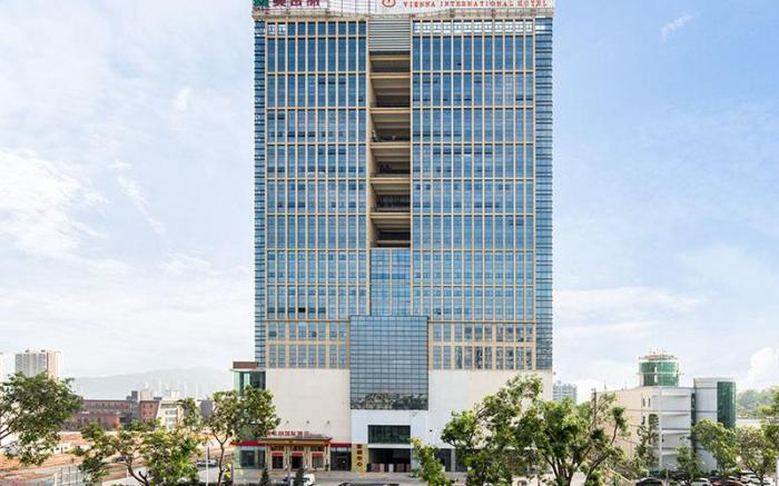 Vienna International Hotel Guangdong Zhuhai North Station Tangjia University Town