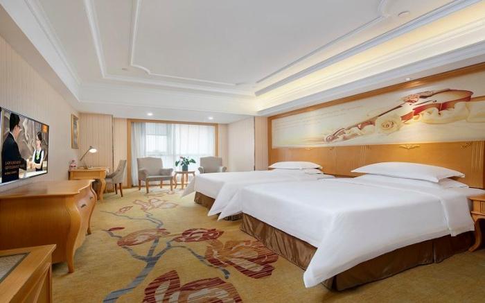 Vienna International Hotel Zhengzhou Zhongyuan Futa Metro Station